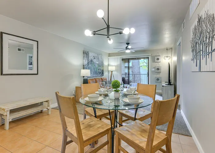 Near Dtwn Flagstaff! Chic Holiday home Flagstaff
